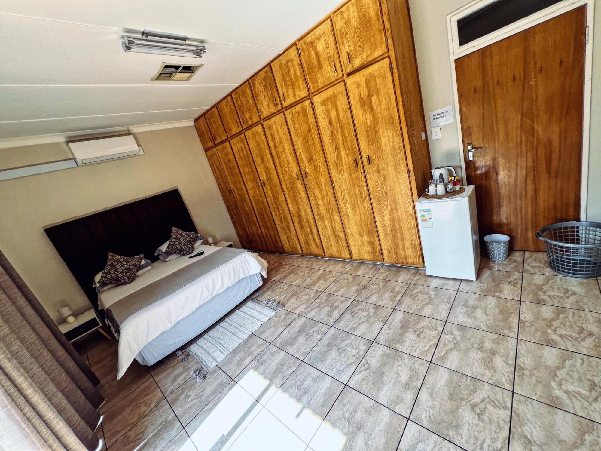 Agros Guest House คิมเบอร์ลีย์ ภายนอก รูปภาพ